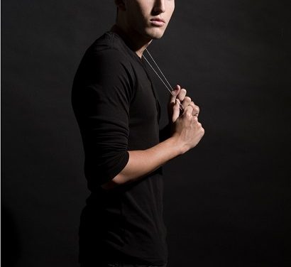 Sebastián Yatra sacude las radios con su tema »Para Olvidar»
