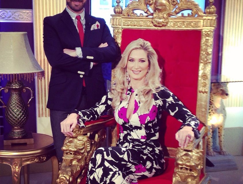 HARRY LEVY SIGUE CON NUEVE ESPECIALES DE »MÁS ALLÁ DE LA BELLEZA» POR VV PLUS