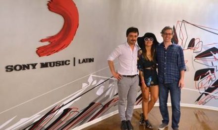 Sony Music US Latin firma a Bomba Estéreo