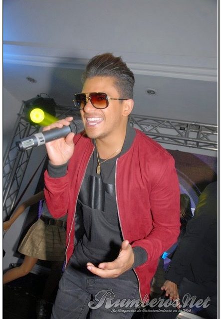 RED MUSIK FM Y CIRCUITO POP FM PRESENTARON SU FORMULA DOBLE FUERZA 2015 (+Fotos)