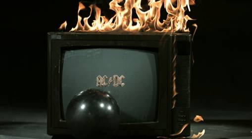 AC/DC PUBLICA »PLAY BALL», EL PRIMER VÍDEO DE SU PRÓXIMO ÁLBUM ‘ROCK OR BUST’ (+Video)