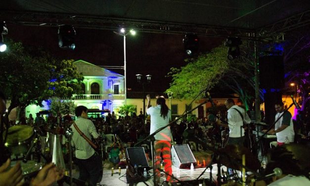 Rastamaika estrenó con un show de lujo »Gracia de Ángeles»