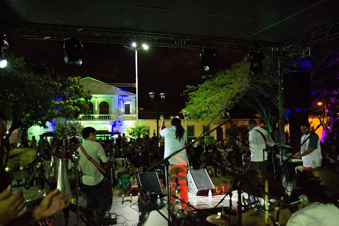 Rastamaika estrenó con un show de lujo »Gracia de Ángeles»