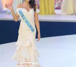 Rolene Strauss, Miss sudafrica fue coronada como Miss Mundo 2014