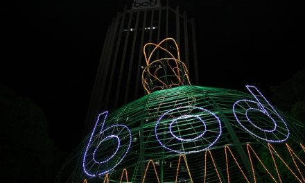 B.O.D. puso luz y alegría en Caracas con la iluminación de la Plaza La Castellana (+Fotos)