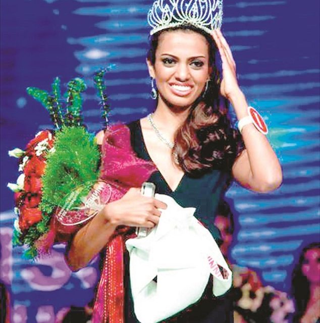 Miss Singapur Universo lucirá traje de Alejandro Fajardo @Fajardoalejandr