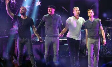 Chris Martin anuncia título de nuevo disco de Coldplay
