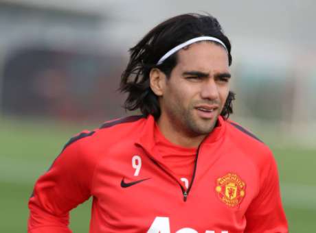 Falcao asegura que le gustaría seguir en Manchester United