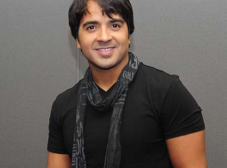 Luis Fonsi niega obsesión con las nominaciones a premios