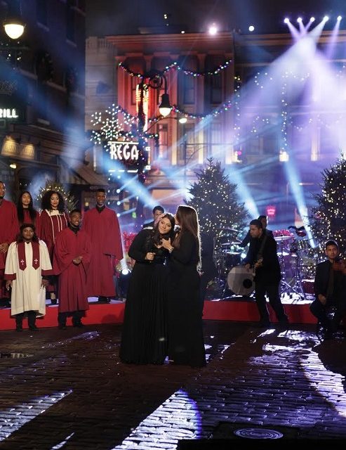 Olga Tañón graba el clásico »Aleluya» por primera vez para TV junto a su hija Gabriella
