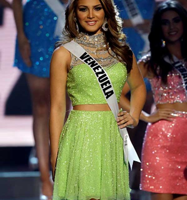 Miss Venezuela, Migbelis Castellanos, clasificó en el cuadro de 10 finalistas al Miss Universo