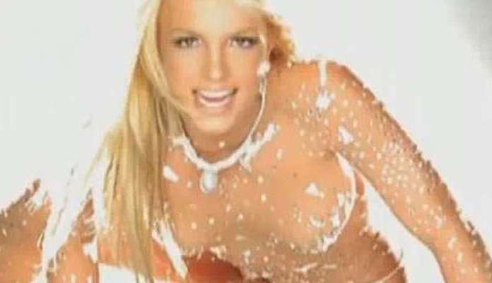 El video ‘Toxic’ de Britney Spears cumple 10 años