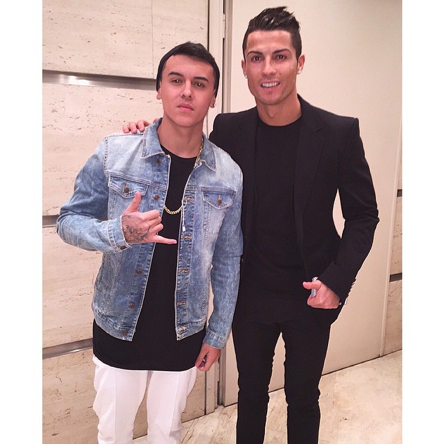 Cristiano Ronaldo celebró su cumpleaños cantando reggaeton junto al colombiano Kevin Roldán