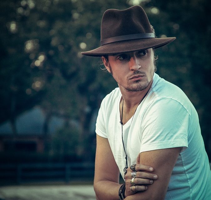 ALEC WHAITE, LA REVELACION DEL CINE LATINOAMERICANO