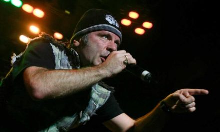 Bruce Dickinson, cantante de Iron Maiden, padece cáncer de lengua
