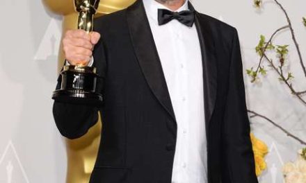 Emmanuel Lubezki recibe el Oscar en fotografía por ‘Birdman’