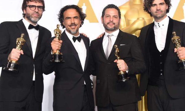 Alejandro González Iñárritu y ‘Birdman’ ganan el Oscar a mejor guión original
