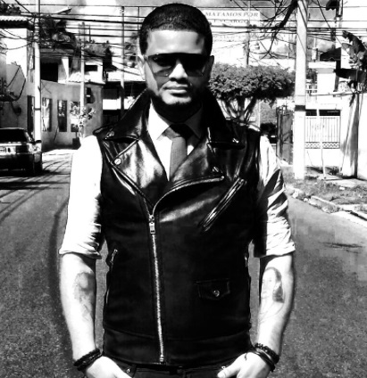 DON MIGUELO ESTRENA IMPACTANTE VIDEO MUSICAL »ADICCIÓN AL CONTACTO»