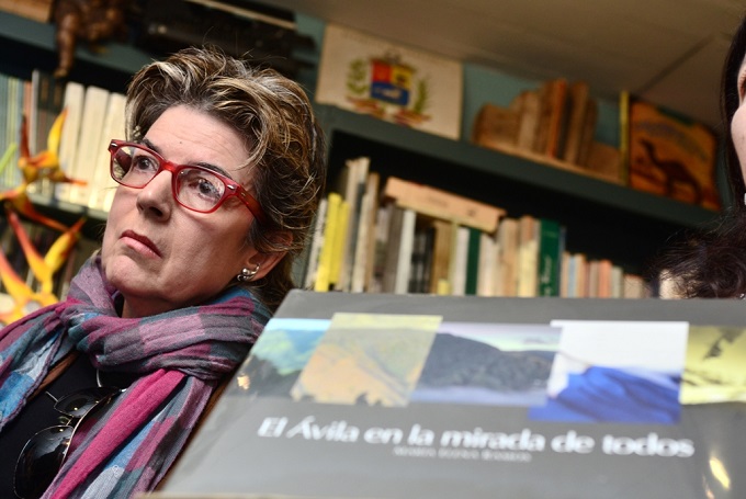 María Elena Ramos presentó su nuevo libro, El Ávila en la mirada de todos