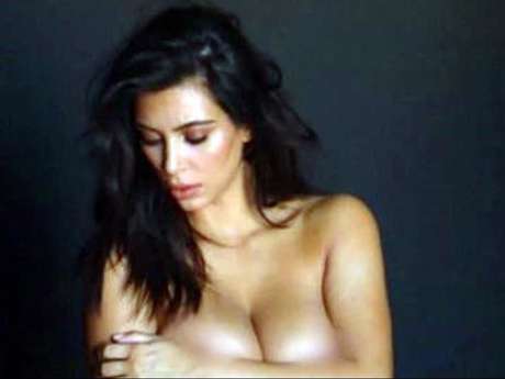 Kim Kardashian se captura desnuda antes de su segundo bebé (+Video)