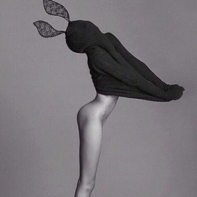 Kendall Jenner celebró la Pascua medio desnuda (+Foto)
