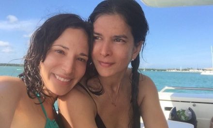 Patricia Velásquez confirmó romance con Ileanna Simancas, hija de Jean Carlo Simancas
