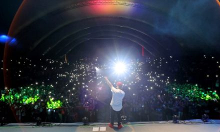 Farruko regresa a México después de tres años y le canta a más de 20,000 personas