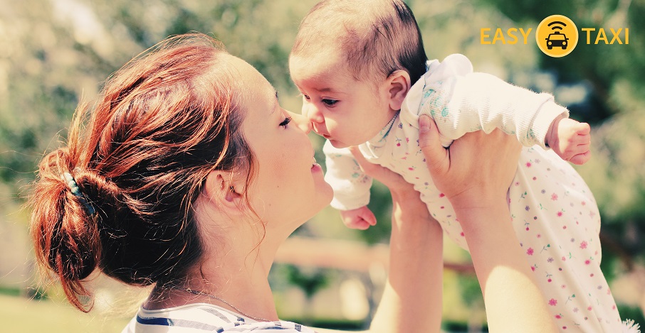 LA MUJER VENEZOLANA SE DESTACA COMO MADRE Y TRABAJADORA