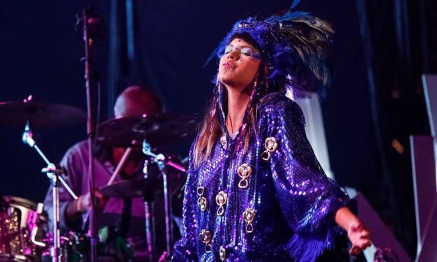 Bomba Estéreo presenta su nuevo disco en vivo