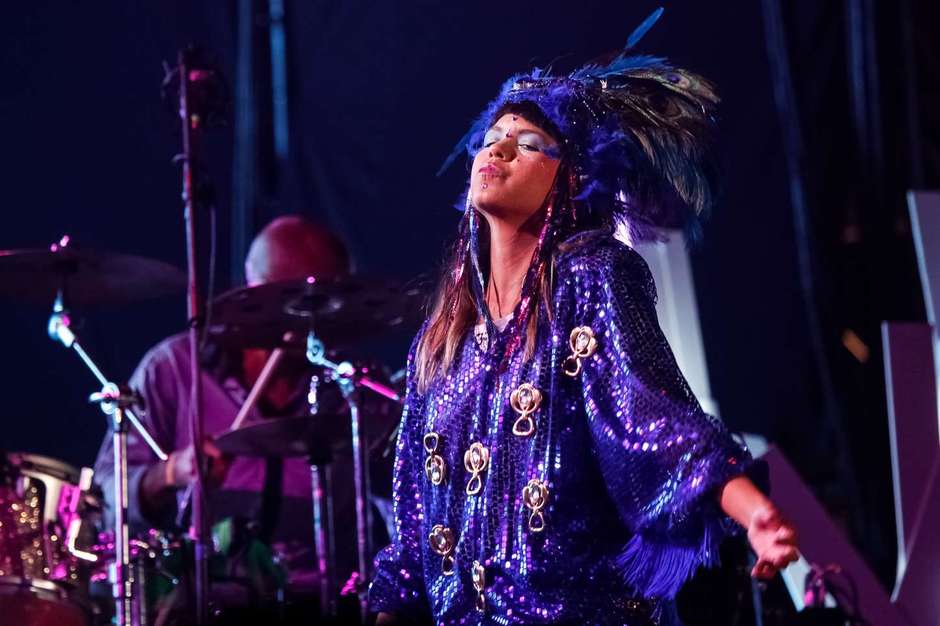 Bomba Estéreo presenta su nuevo disco en vivo