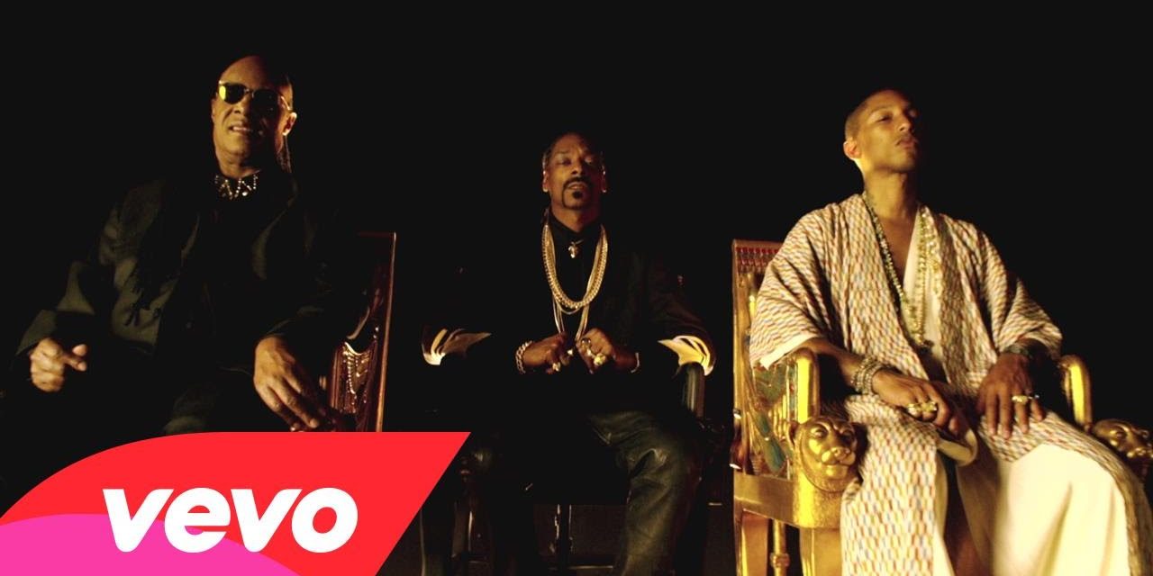 Snoop Dogg colabora con Stevie Wonder y Pharrell Williams (+Video)