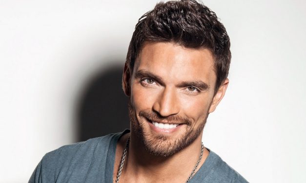 Julián Gil se une a Univision Deportes como conductor de República Deportiva