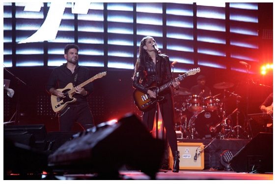 Natalia Jiménez logra »sold out» en el Coliseo José Miguel Agrelot de Puerto Rico
