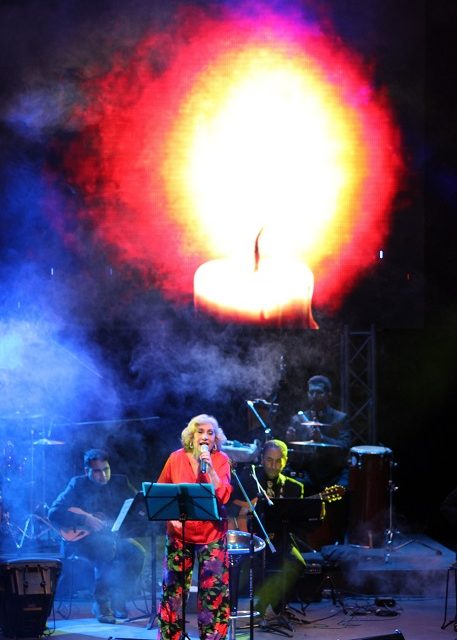 María Teresa Chacín  cantó su pasión por Venezuela en el C.C Chacao