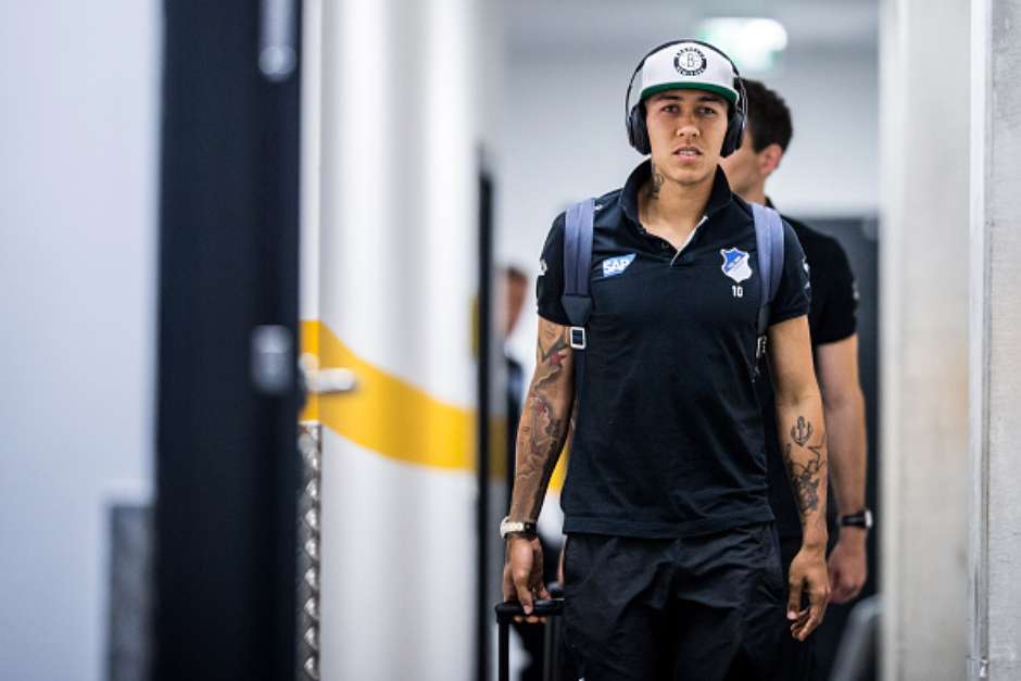 Roberto Firmino se vuelve viral con esta genialidad en vídeo