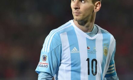 Gerard Piqué: »Messi, sabes que eres D10S»’