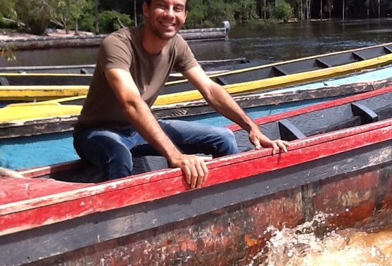 Jesús Valenzuela le canta a Canaima