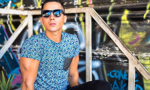 »La llamadita» de Adrián Matos en Miami – #Muerdeaqui por @diegokapeky