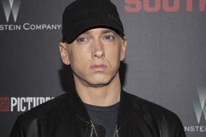 Eminem y Julio Iglesias superan a The Beatles en ránking de músicos con mejor vocabulario