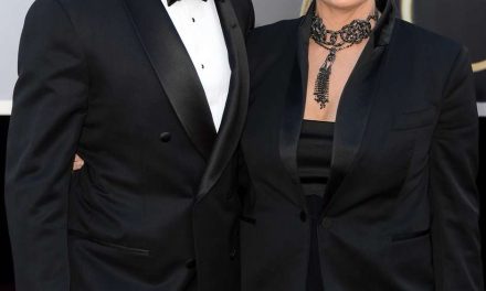 Esposa de Hugh Jackman le prohíbe actuar con Angelina Jolie