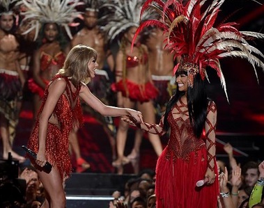 ¡Nicki Minaj y Taylor Swift cantaron juntas en los MTV VMA 2015! (+Video)