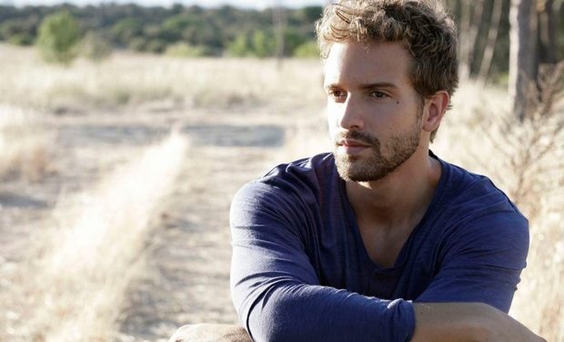 Pablo Alborán estrena el vídeo de ‘Inséparables’ con él la cantante Zaz (+Video)
