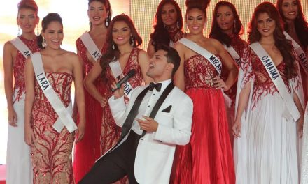 Juan Carlos brilló con su talento en el concurso Nuestra Belleza Venezuela