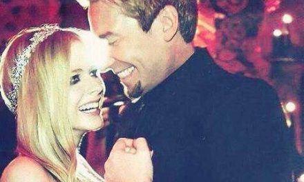 Avril Lavigne anunció separación tras dos años de matrimonio