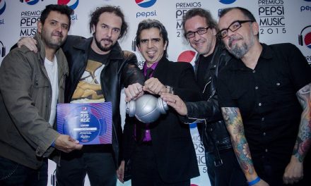Los Mentas reciben premios a MEJOR DISCO ROCK DEL AÑO