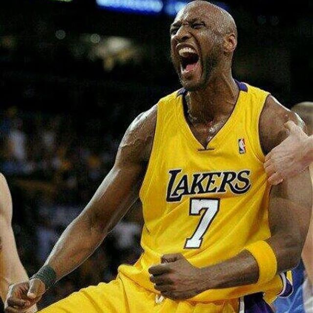 Lamar Odom, el Ex esposo de Khloe Kardashian solo tiene 50% de probabilidades de sobrevivir
