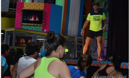 Todo un éxito la Rumba Fitness Neon y Led en Caribe Concert (+Fotos)