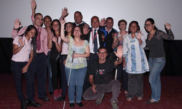 Cines Unidos ofreció  función especial de ‘El Laberinto de lo Posible’ a personas con discapacidad visual y auditiva