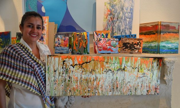 Artista plástica venezolana expone sus »Pinceladas de libertad» en galería de Miami