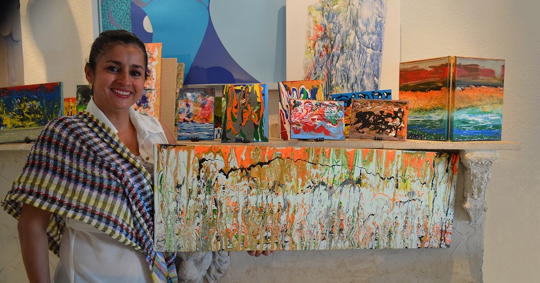 Artista plástica venezolana expone sus »Pinceladas de libertad» en galería de Miami